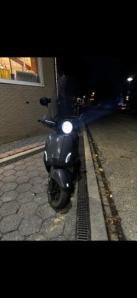 Toscana dynamic, Fietsen en Brommers, Scooters | Overige merken, Ophalen, Gebruikt, Maximaal 45 km/u, Benzine