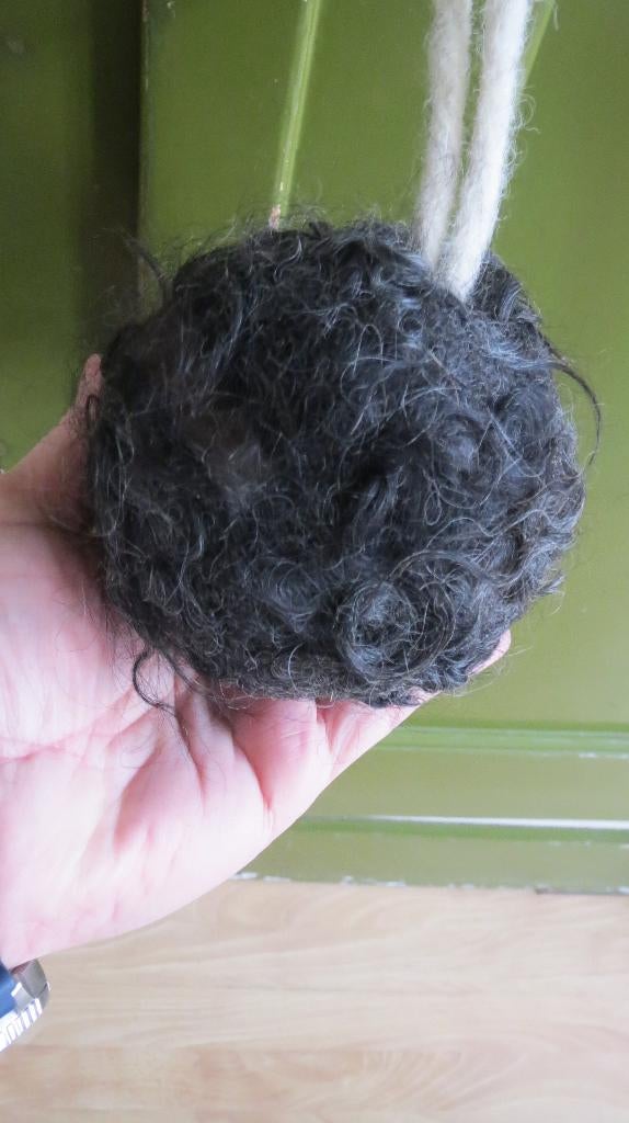 Dikke gevilte bol geschoren, gewassen Gotland schapen wol, Verzenden, Nieuw, Versiering, Wolvilt