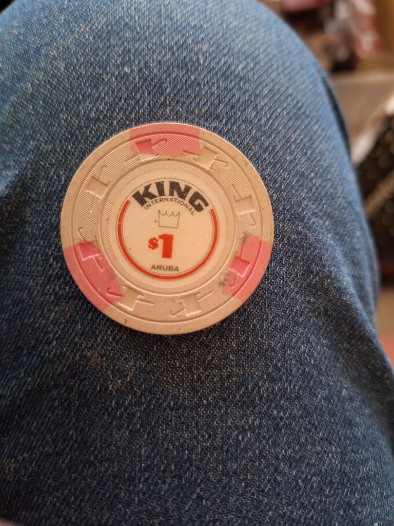 Casino Munt King International Aruba $1, Ophalen of Verzenden, Gebruikt