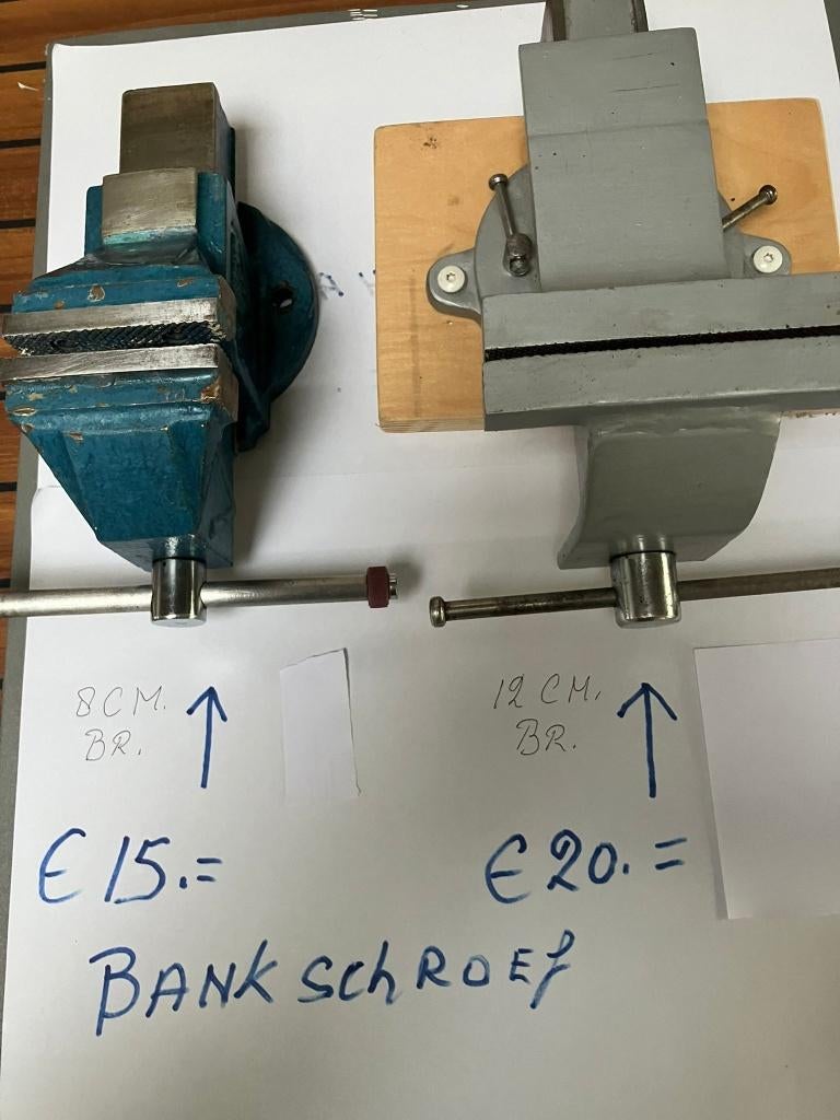 Bankschroef 2 stuks, Ophalen, Gebruikt, Minder dan 70 cm, Bankschroef