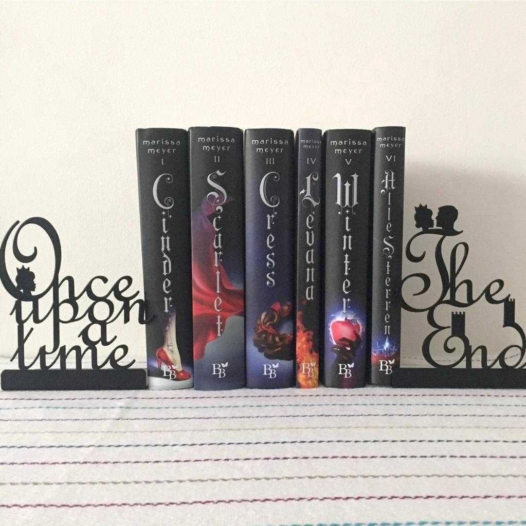 Marissa Meyer: Lunar Chronicles serie, hardcover Nederlands, Boeken, Fantasy, Ophalen of Verzenden, Zo goed als nieuw