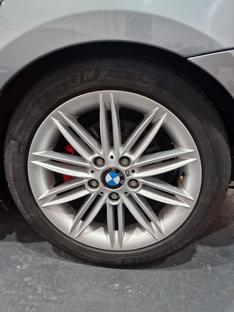 Bmw m sport velgen 17inch met Michelin Primacy 4 zomerbanden, Gebruikt, 17 inch, Personenwagen, Zomerbanden