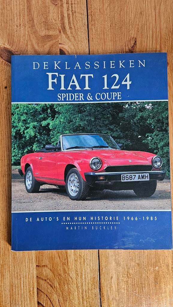 Fiat 124 Spider & Coupe Boek de Klassieken in het Nederlands, Ophalen of Verzenden, Zo goed als nieuw, Overige merken