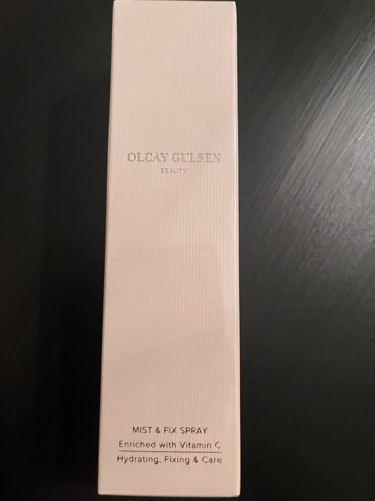 Nieuw Olcay Gulsen Mist & Fix Spray, Ophalen of Verzenden, Nieuw, Overige kleuren, Gehele gezicht
