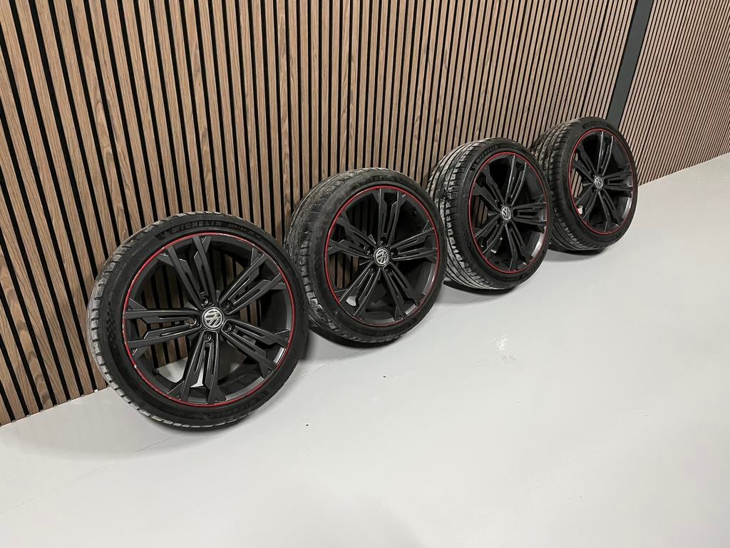 volkswagen golf gti sevilla velgen 18 inch 225-40-18, 18 inch, Ophalen of Verzenden, Zomerbanden, 225 mm