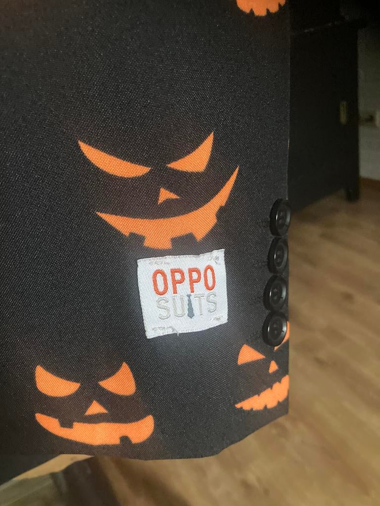 blazer met stropdas en broek, Ophalen of Verzenden, Zo goed als nieuw, Maat 46 (S) of kleiner, Zwart