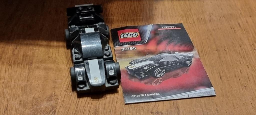 Lego. Shell Ferrari Race wagen. Zo goed als nieuwe bieden, Ophalen of Verzenden, Zo goed als nieuw