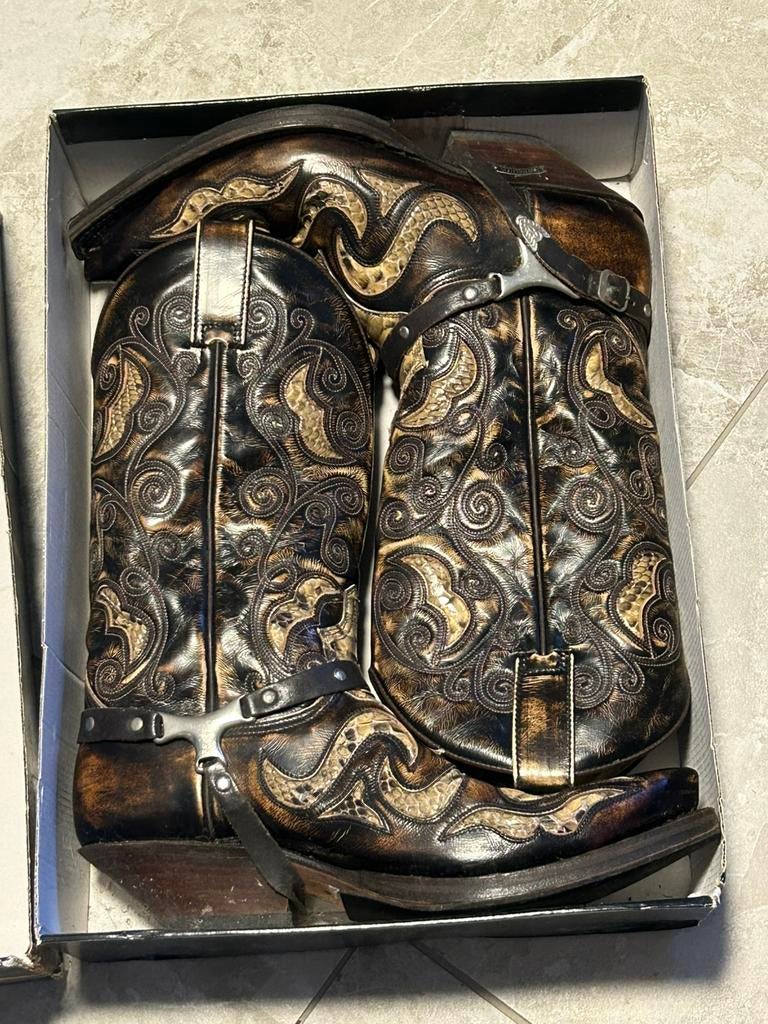 Spaanse laarzen, slangenleer, mt.44 in nieuwstaat, Sendra, Bruin, Boots, Ophalen of Verzenden