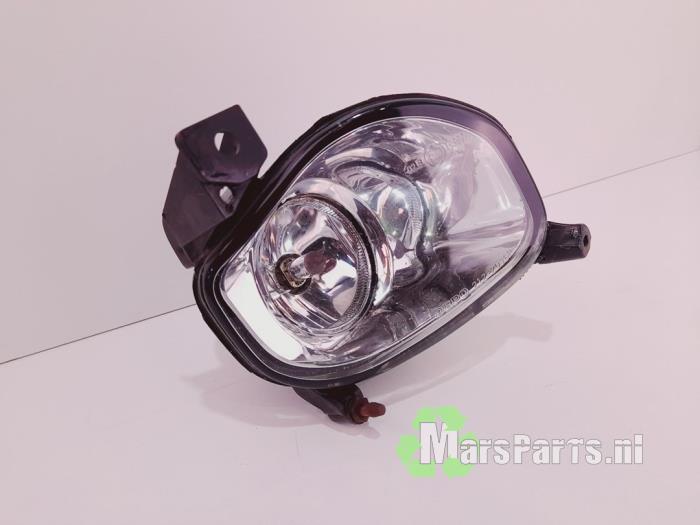 Mistlamp rechts-voor van een Toyota Avensis, Gebruikt, -, -, Ophalen of Verzenden