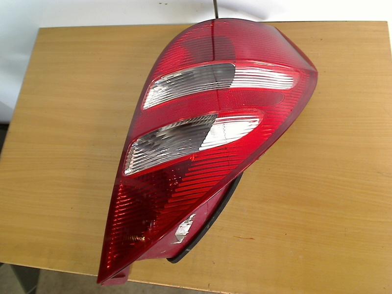 Achterlicht Rechts Mercedes-Benz A (W169) (2004-09/2012-06), Gebruikt, Mercedes-Benz AG, Mercedes-Benz, Mercedesstraße 120, Stuttgart 70372, , Duitsland