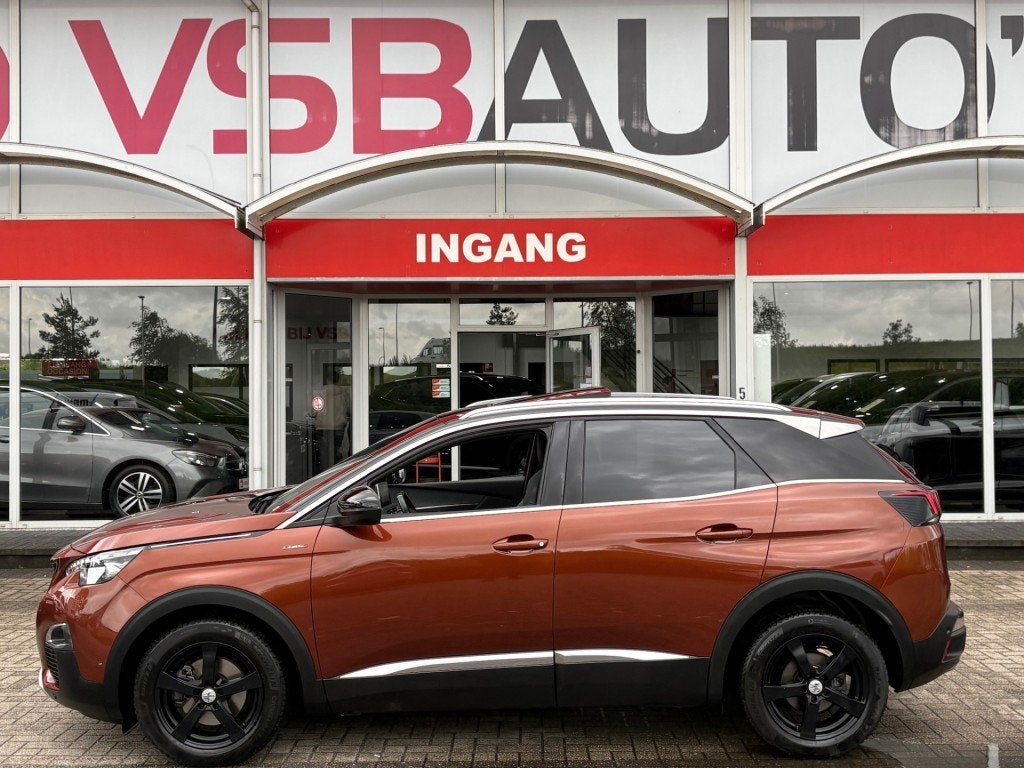 Peugeot 3008 1.2 PURETECH GT LINE . PANO NAVI CAMERA EL. ACH, USB, Gebruikt, 1199 cc, Bedrijf