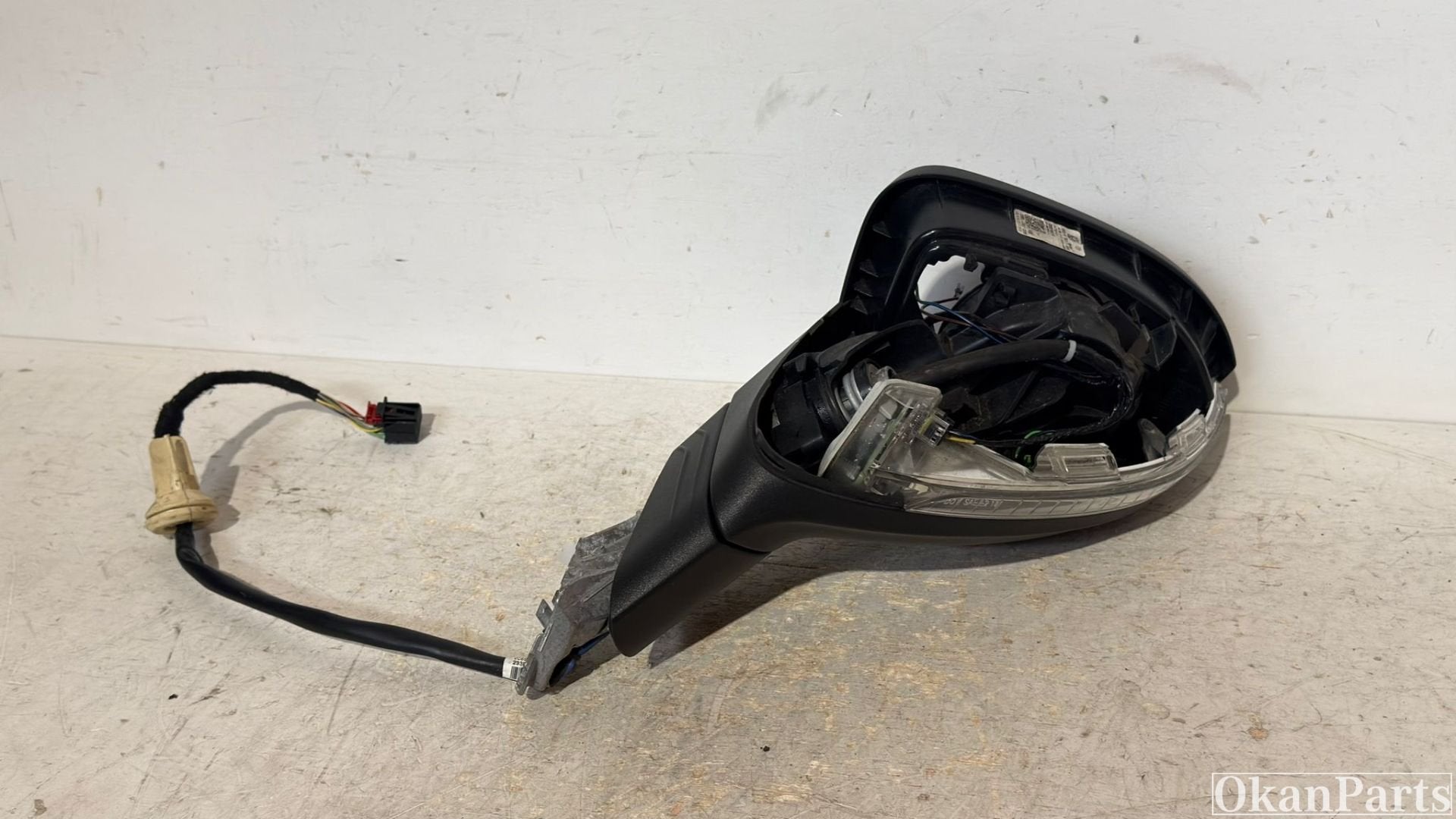 Volkswagen GOlf 8 linker buitenspiegel links 5H1857501F, Info@fabrikant.eu, Fabrikantstraat 1
1000 AA  Amsterdam, NL, Ophalen of Verzenden