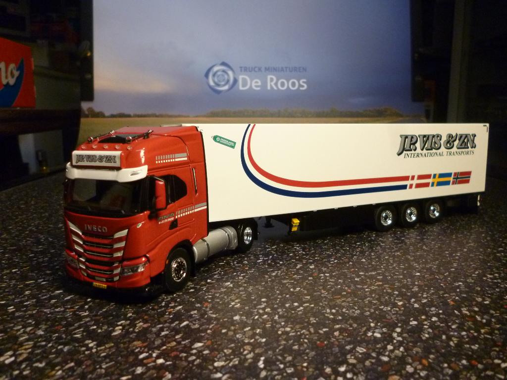 Tekno Iveco S-Way J.P. Vis, Ophalen of Verzenden, Nieuw, Bus of Vrachtwagen, Tekno