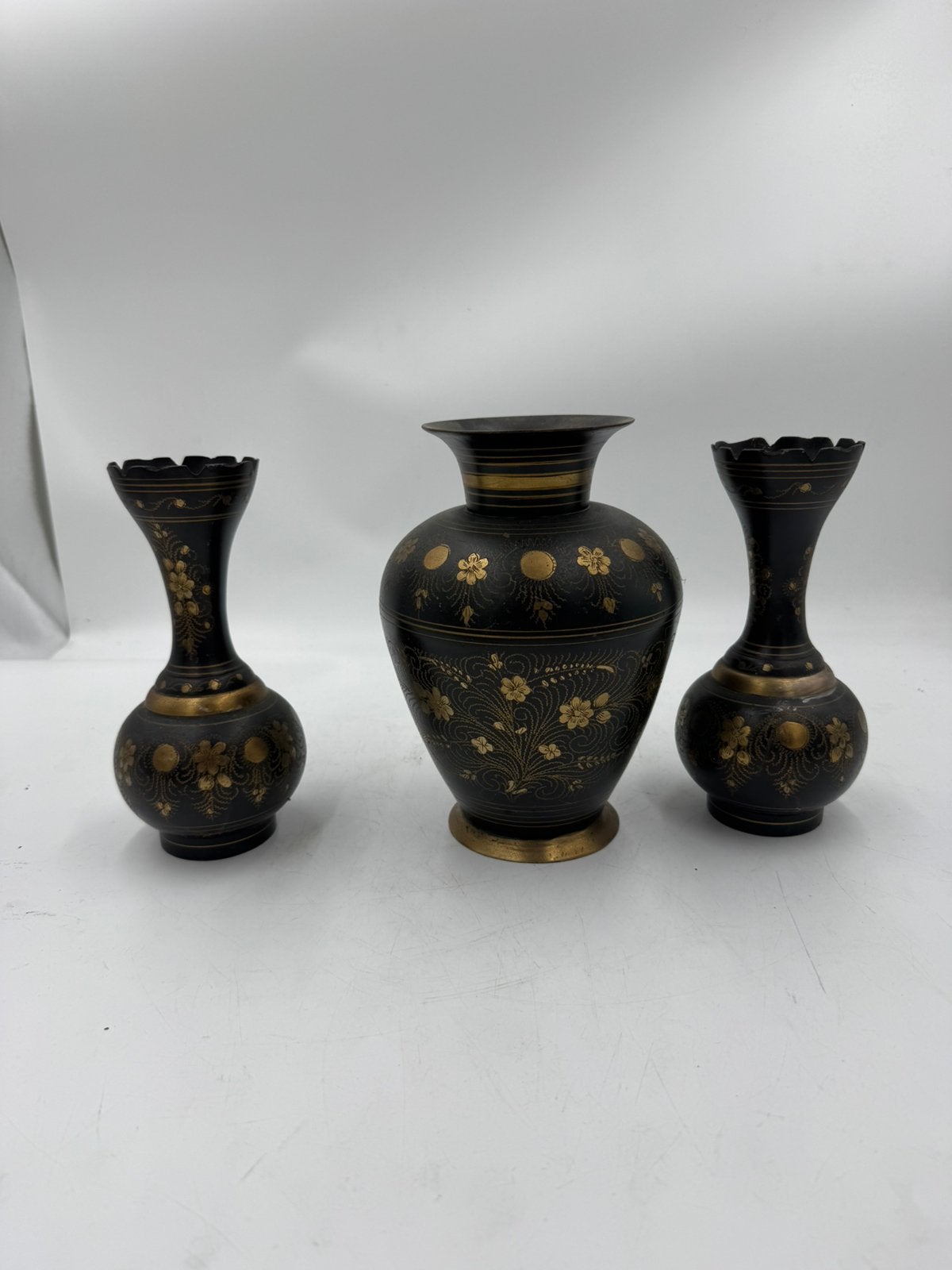 Vintage 3-Delige Set  Vazen | Zwart met Goud Graveerwerk, Ophalen of Verzenden