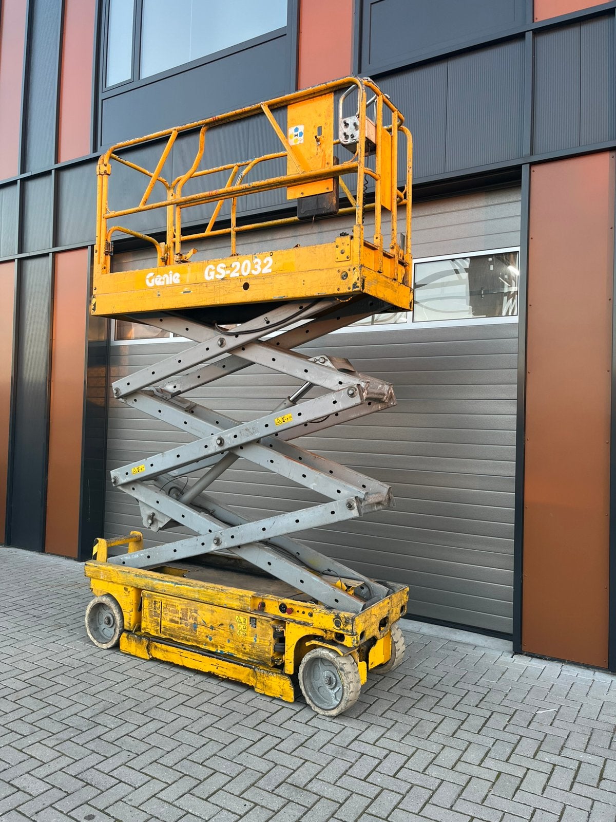 Genie GS-2032 schaarhoogwerker, Zakelijke goederen, Ophalen of Verzenden