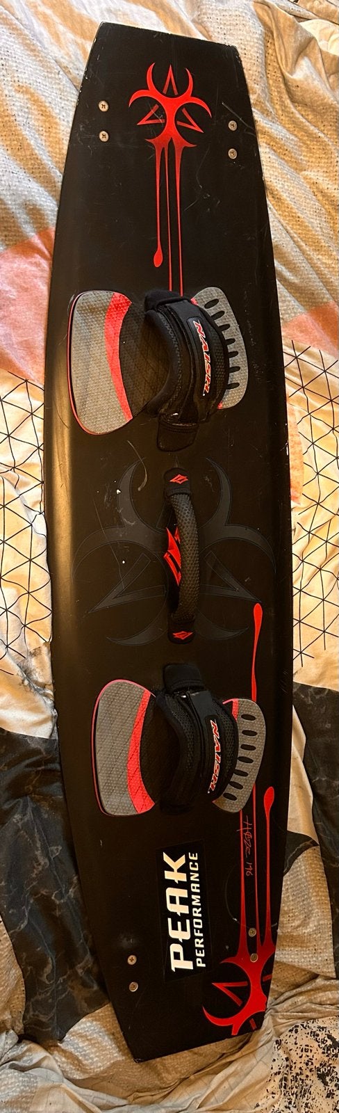 Naish Haze 146 Kiteboard met bindingen en vinnen, Ophalen of Verzenden, Gebruikt, Overige typen, Met vinnen