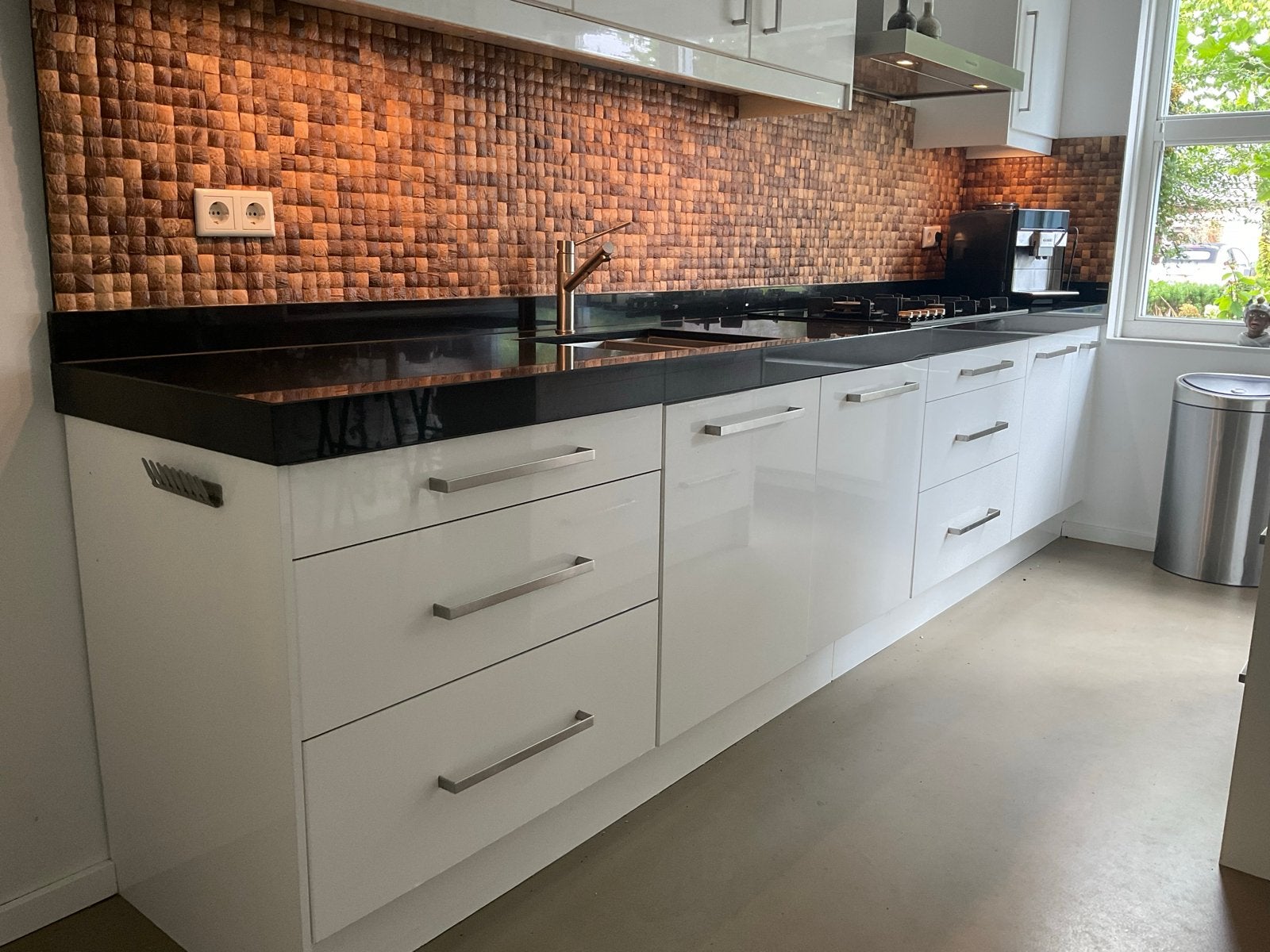 ! Hoogglans witte keuken met granieten blad + apparatuur !, Ophalen, Gebruikt, Wit, Graniet of Steen