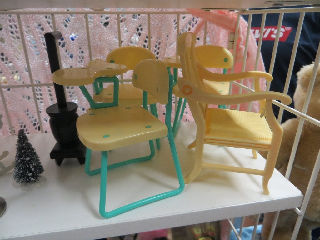 Houten poppenhuis kacheltje met pijp, Ophalen of Verzenden, Zo goed als nieuw, Poppenhuis