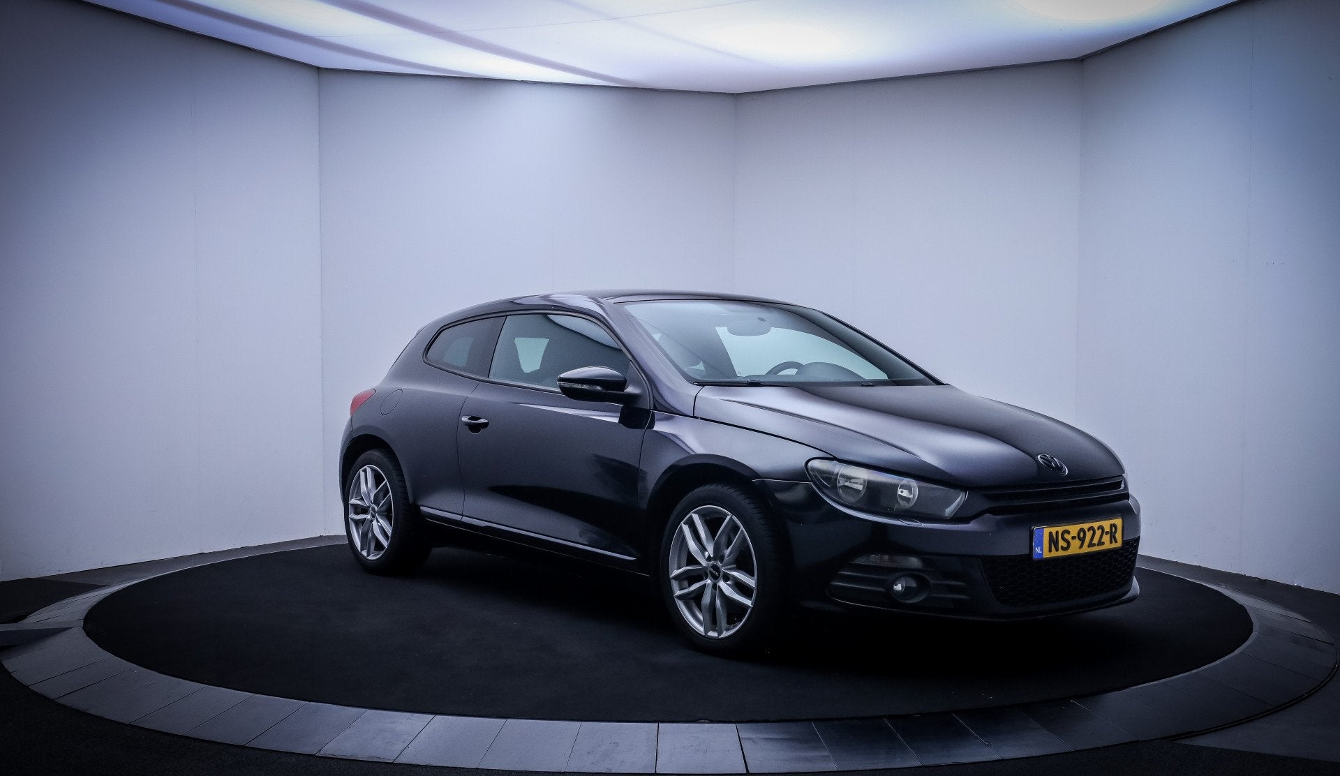 Volkswagen Scirocco 1.4TSI 160pk Highline Plus NAVI | STOELV, 15 km/l, Gebruikt, Zwart, 4 cilinders