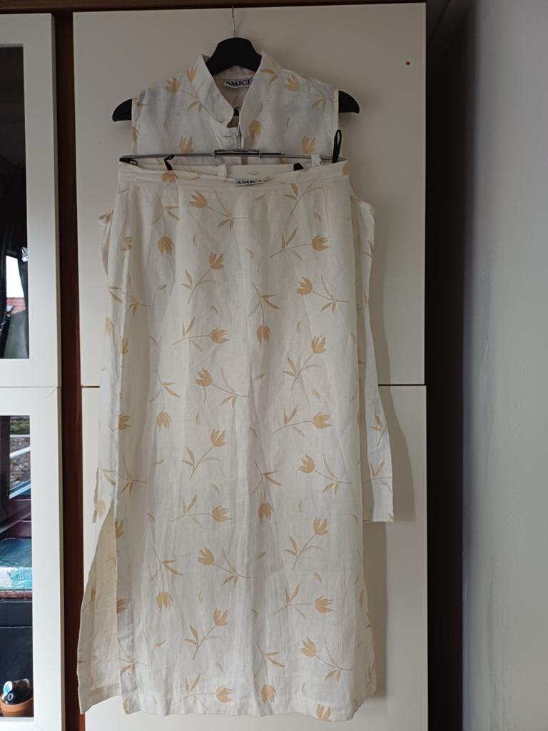Practicing AMICI SETJE. ZGAN, Kleding | Dames, Ophalen of Verzenden, Zo goed als nieuw, Maat 42/44 (L), Boven de knie