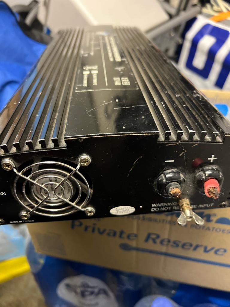 HQ 12V DC naar 230V AC Omvormer 1500W, Ophalen