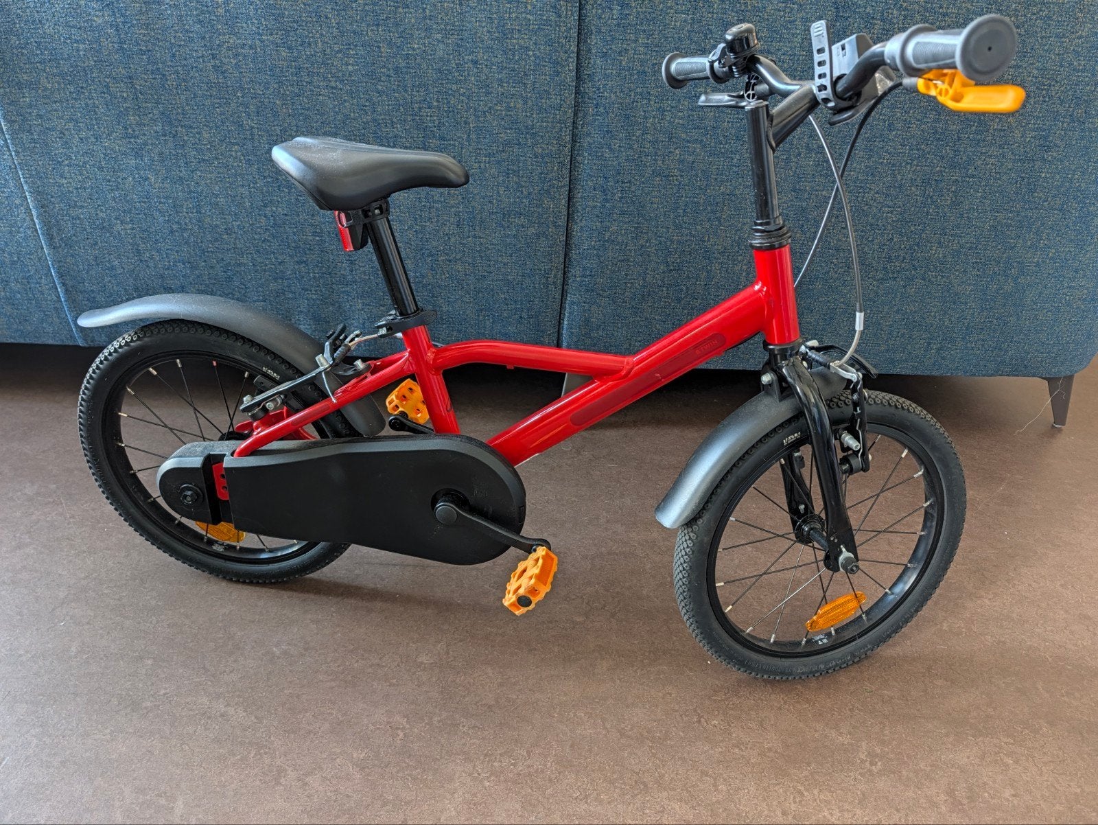 BTWIN 500 16 inch kinderfiets rood - Zo goed als nieuw, Ophalen, 16 tot 20 inch, Velgrem, Zo goed als nieuw