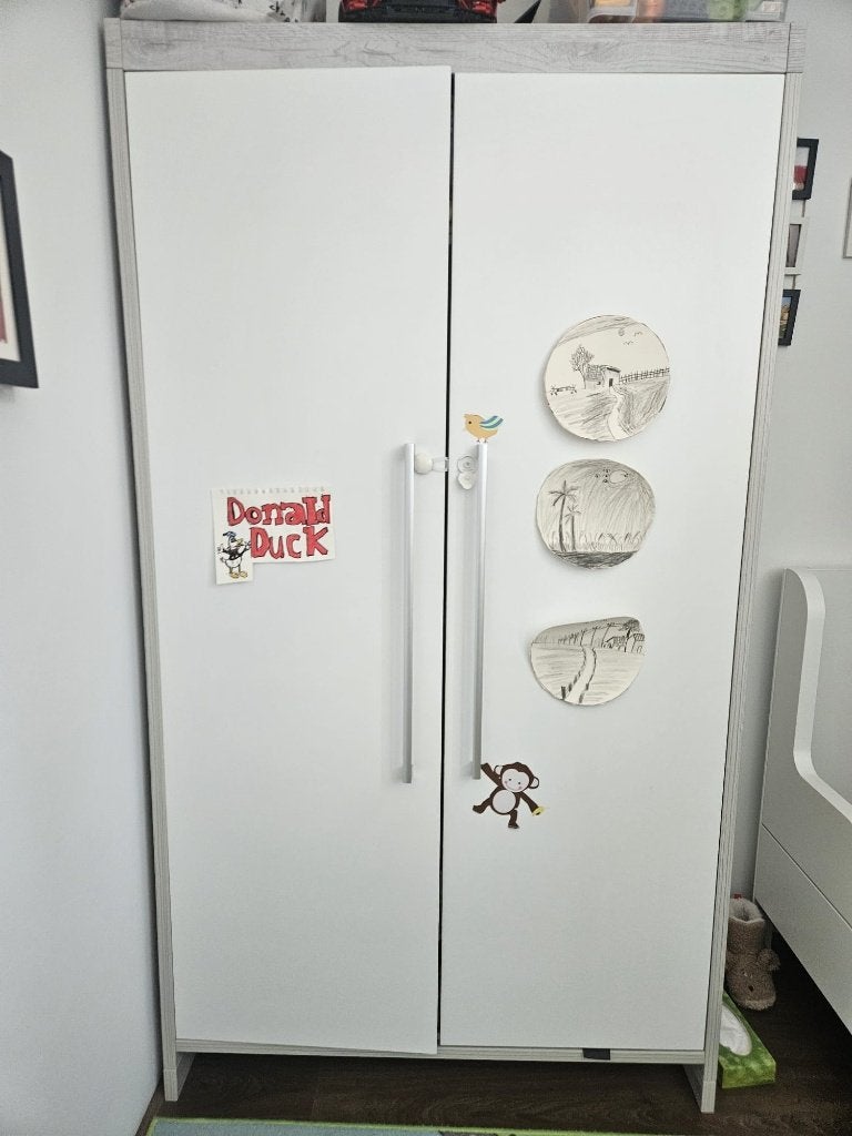 Gratis TWF kledingkast en commode, Ophalen, Gebruikt, Jongetje of Meisje