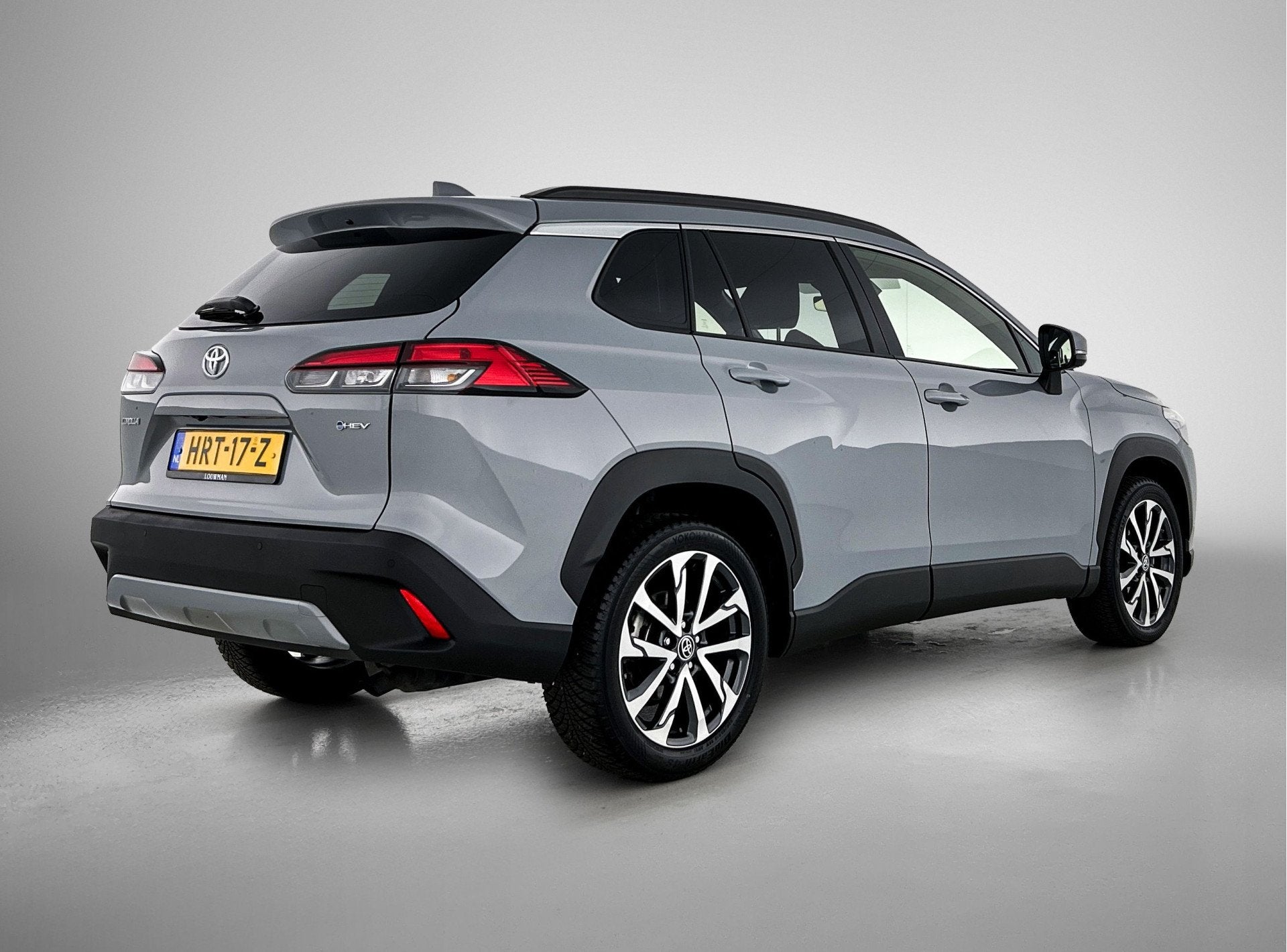 Toyota Corolla Cross Hybrid 140 Style | BTW voertuig | Apple, Auto's, Stof, Gebruikt, 4 cilinders, Origineel Nederlands