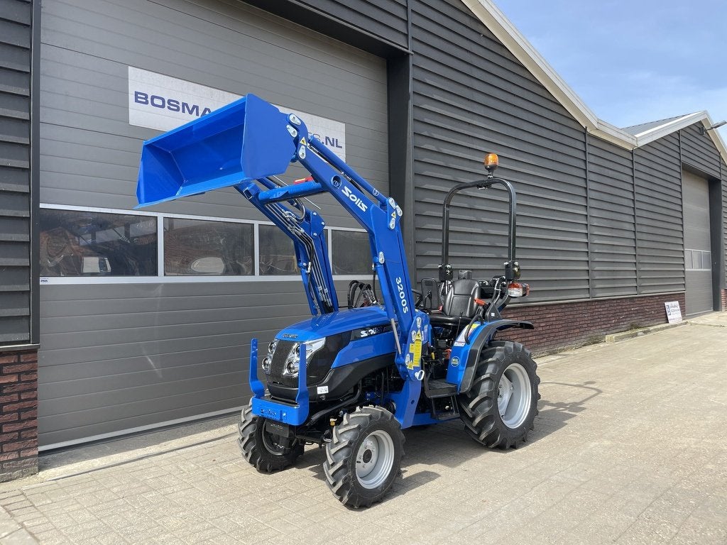 Solis 26 minitractor NIEUW + frontlader op brede agribanden, Zakelijke goederen, Agrarisch | Tractoren, Nieuw, Overige merken