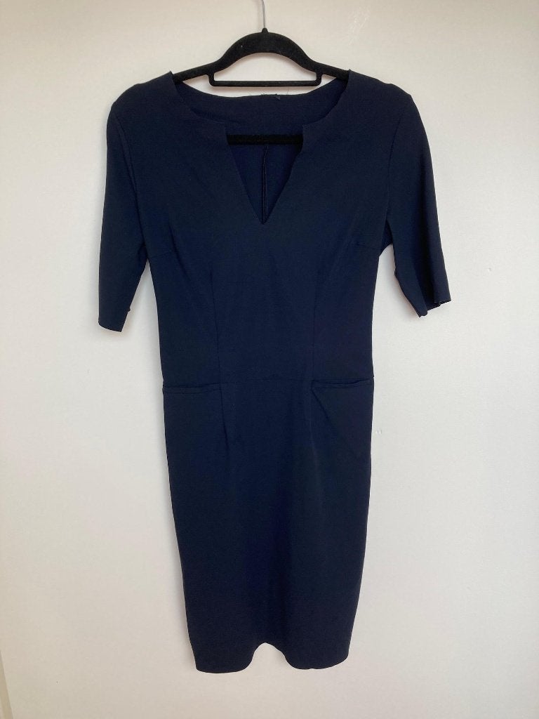 Japan TKY donkerblauwe travelstof jurk getailleerd maat S, Maat 38/40 (M), Blauw, Japan TKY, Leidsevaartweg 1, 2106NA Heemstede
