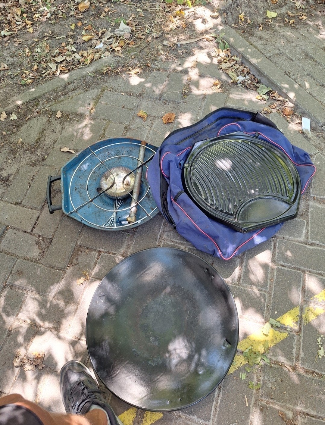 Skottelbraai voor camping gasfles (gratis), Ophalen, Gebruikt, Onbekend