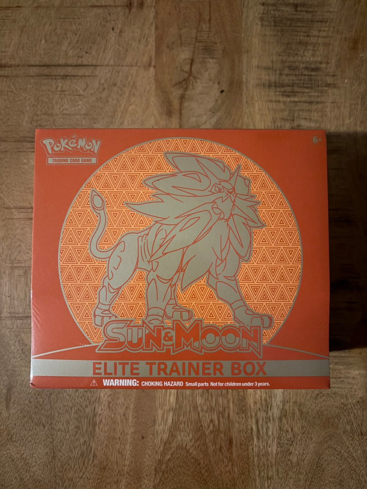 Pokémon Sun & Moon Elite Trainer Box (Solgaleo) (ETB) Sealed, Ophalen of Verzenden, Nieuw