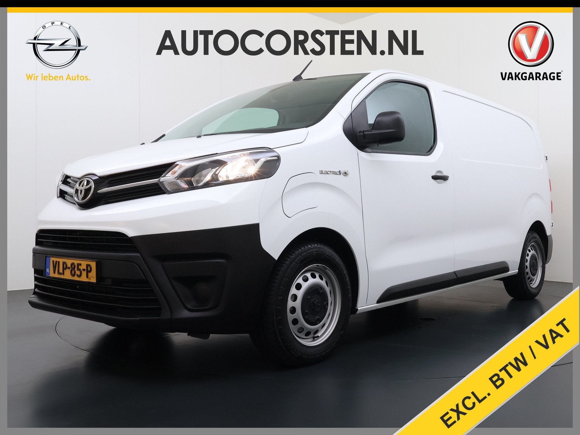 Toyota PROACE Electric Worker 136PK Automaat 3-Persoons Navi, Auto's, Bestelauto's, 1849 kg, 136 pk, Gebruikt, Zwart