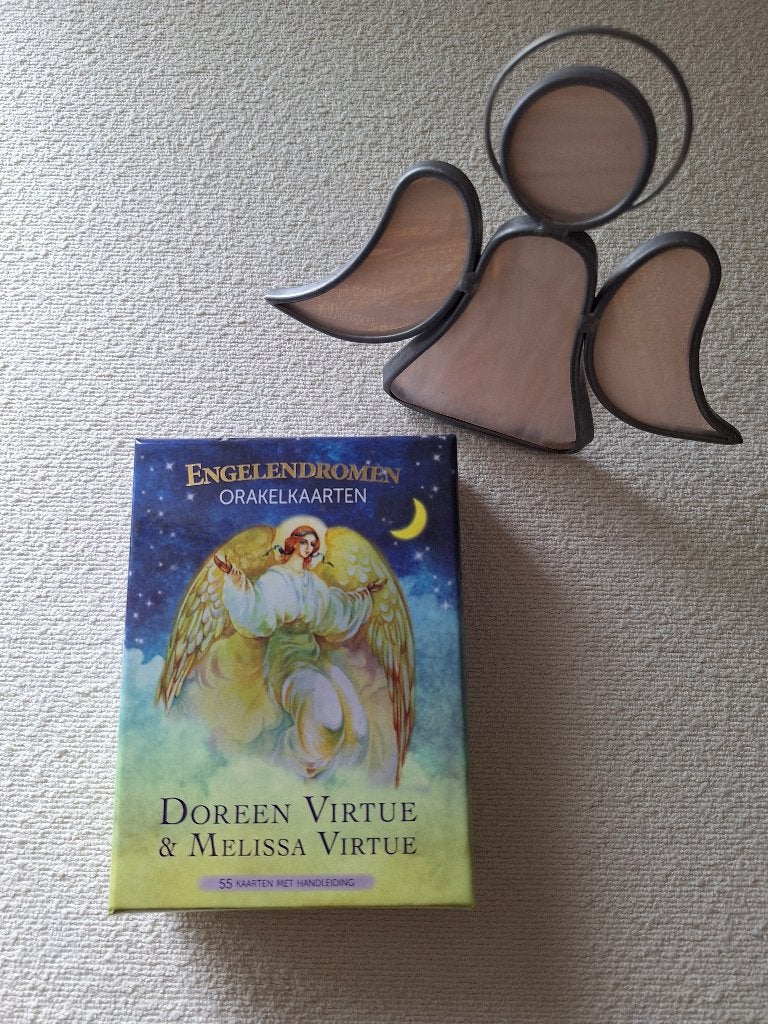 Engelendromen orakelkaarten Doreen Virtue, Boeken, Ophalen of Verzenden, Zo goed als nieuw, Tarot of Kaarten leggen, Overige typen
