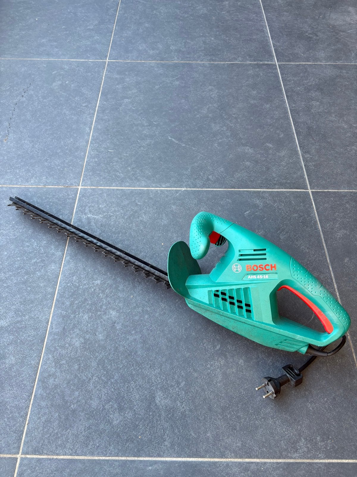 Bosch AHS 45-16 elektrische heggenschaar, Ophalen of Verzenden, Gebruikt, Elektrisch