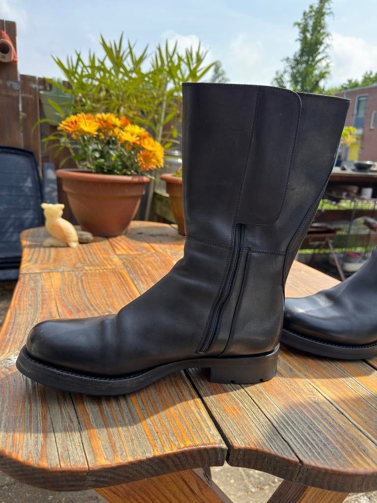 Prada vintage riding boots., Ophalen of Verzenden, Zo goed als nieuw, Zwart, Boots