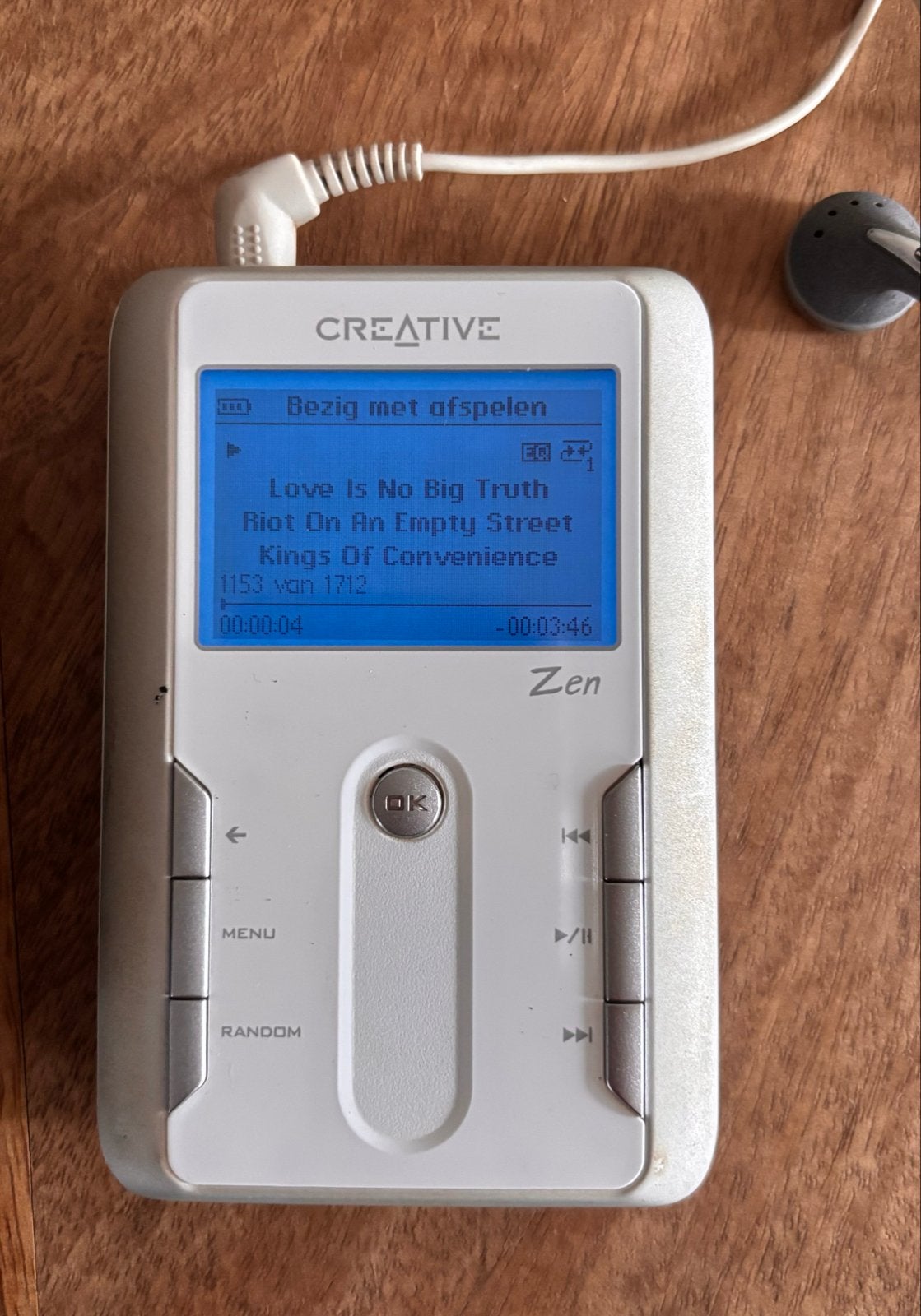 Creative Zen MP3-speler met 20GB opslag en accessoires, Ophalen of Verzenden, Gebruikt, Creative, 20 tot 40 GB
