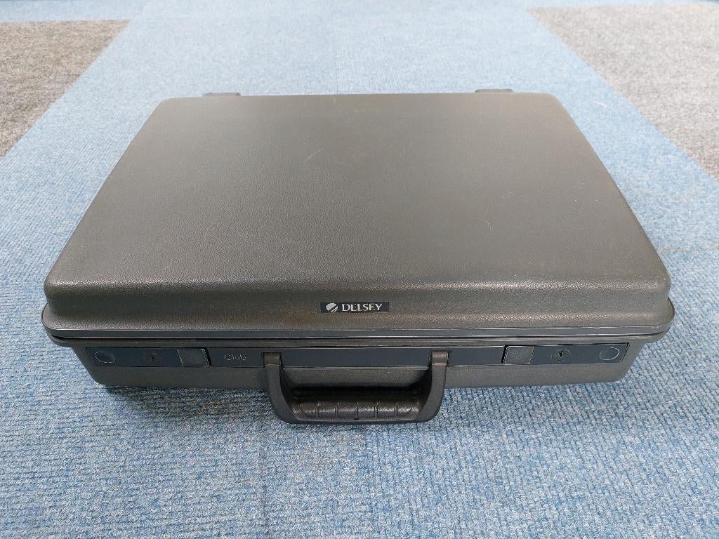 attachékoffer, Gebruikt, Hard kunststof, Slot, Minder dan 50 cm