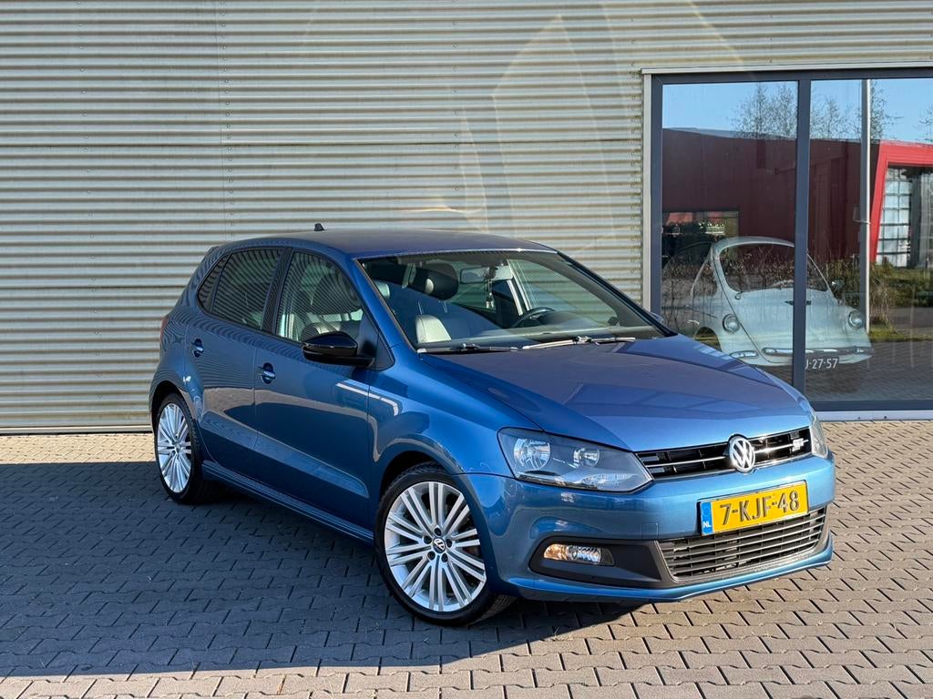 Volkswagen Polo 1.4 TSI BlueGT | 140PK | Stoelverwarming | C, Voorwielaandrijving, Euro 5, Zwart, 4 cilinders