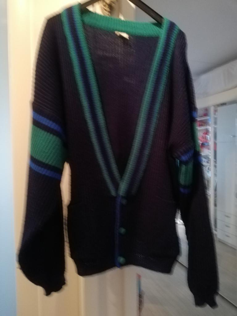 Warm d. Blauw met groen herenvest, Ophalen of Verzenden, Zo goed als nieuw, Maat 48/50 (M), Blauw