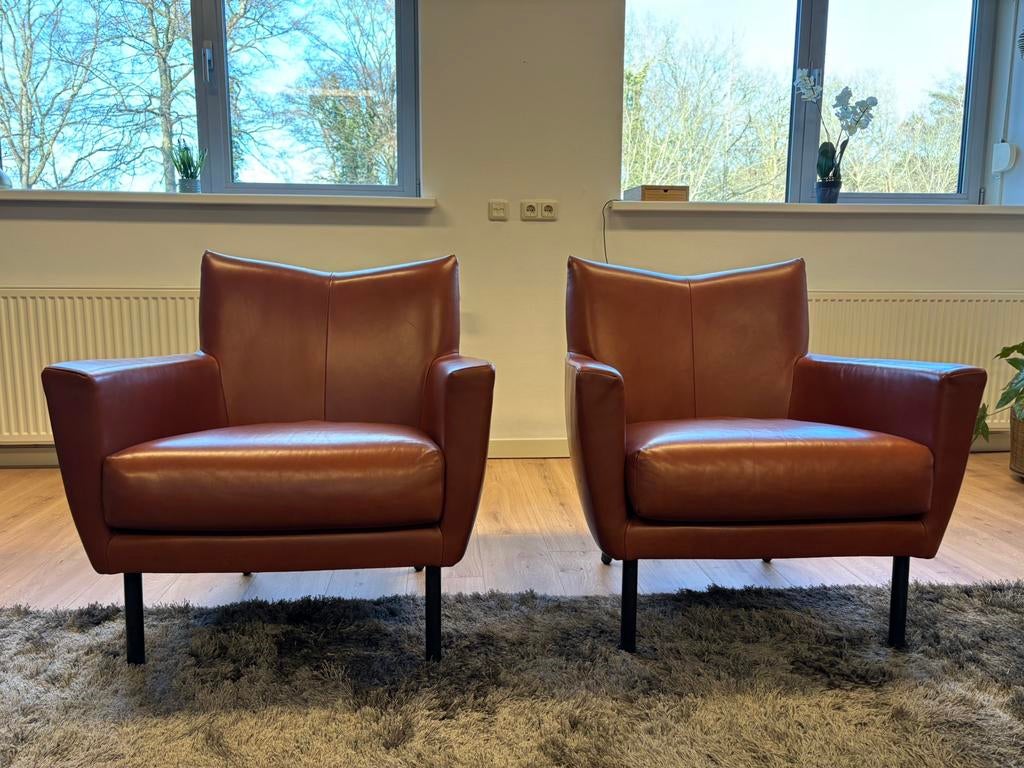 2x Design on stock Toma stoel cognac leder NP € 2.000,- p/st, Twee, Info@micheldethouars.nl, Bruin, Design on stock