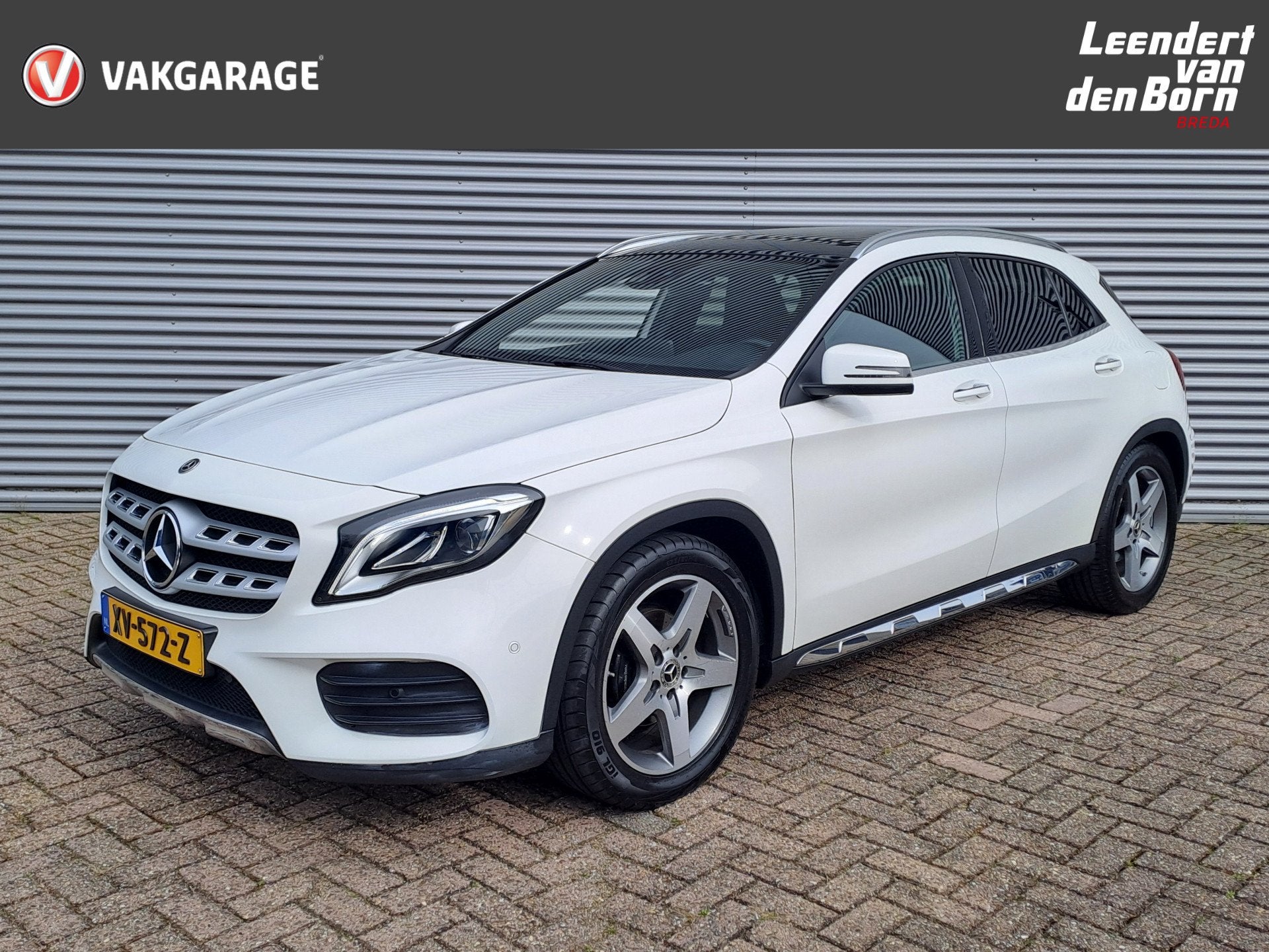 Mercedes-Benz GLA 180 Business Solution AMG AUTOMAAT | Trekh, Auto's, 12 maanden, Gebruikt, Euro 6, 4 cilinders