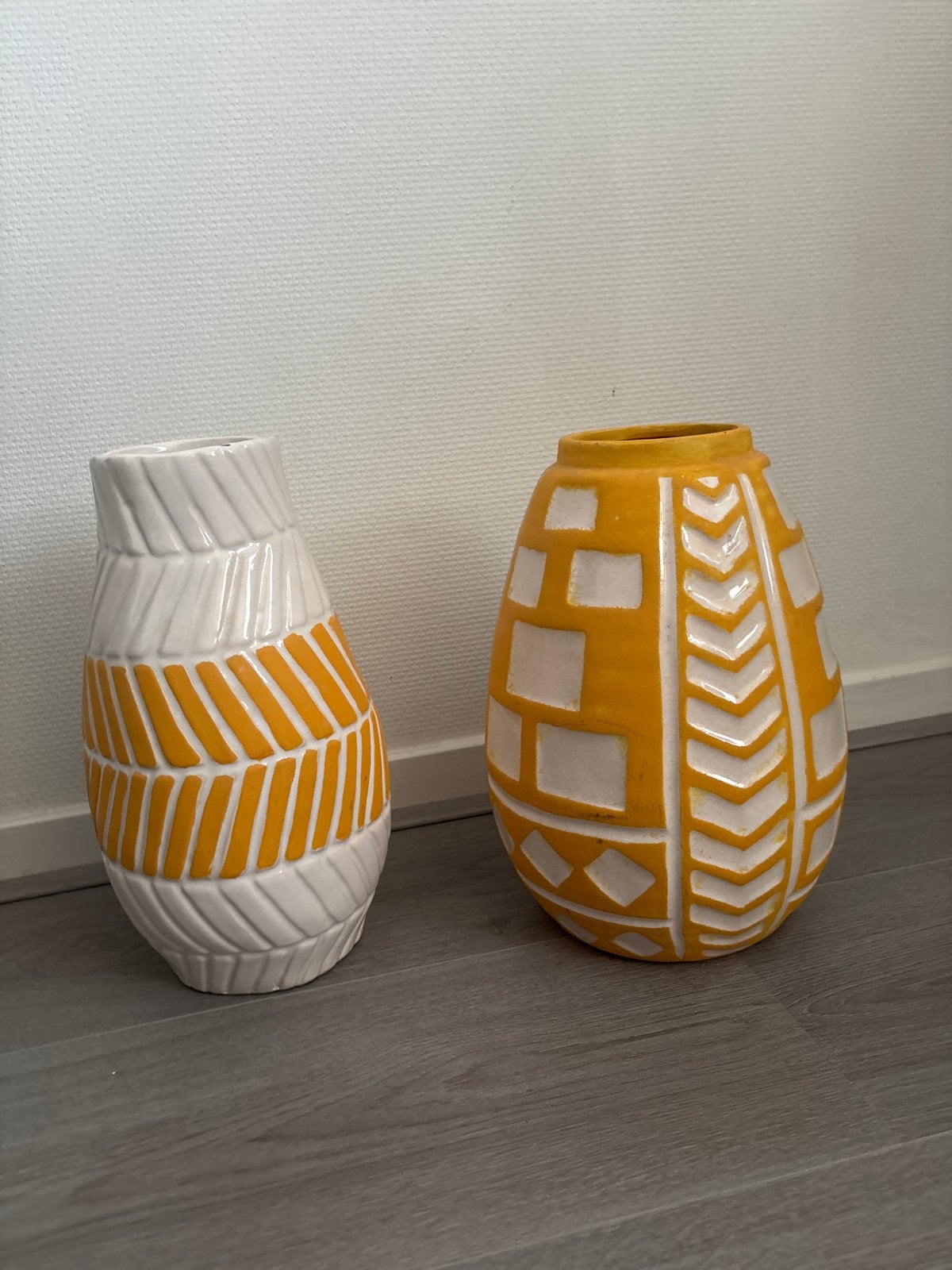 Set van 2 decoratieve vazen - 25 cm hoog, Ophalen
