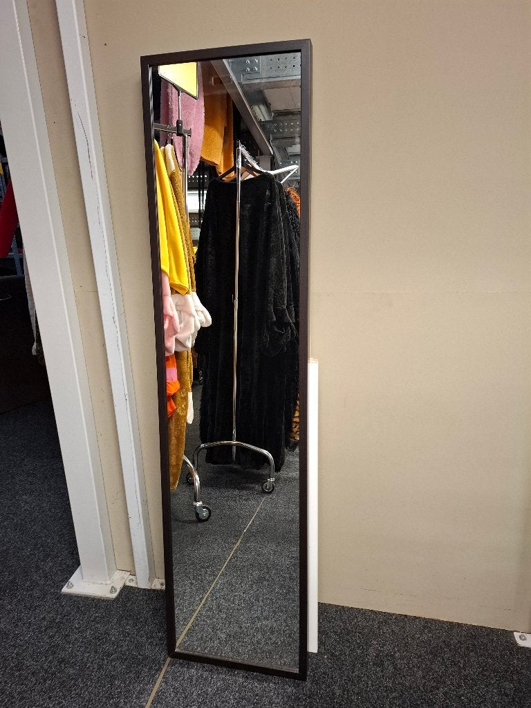 Spiegel Nissendal Ikea, Huis en Inrichting, Woonaccessoires | Spiegels, Ophalen, Minder dan 50 cm, 100 tot 150 cm, Zo goed als nieuw