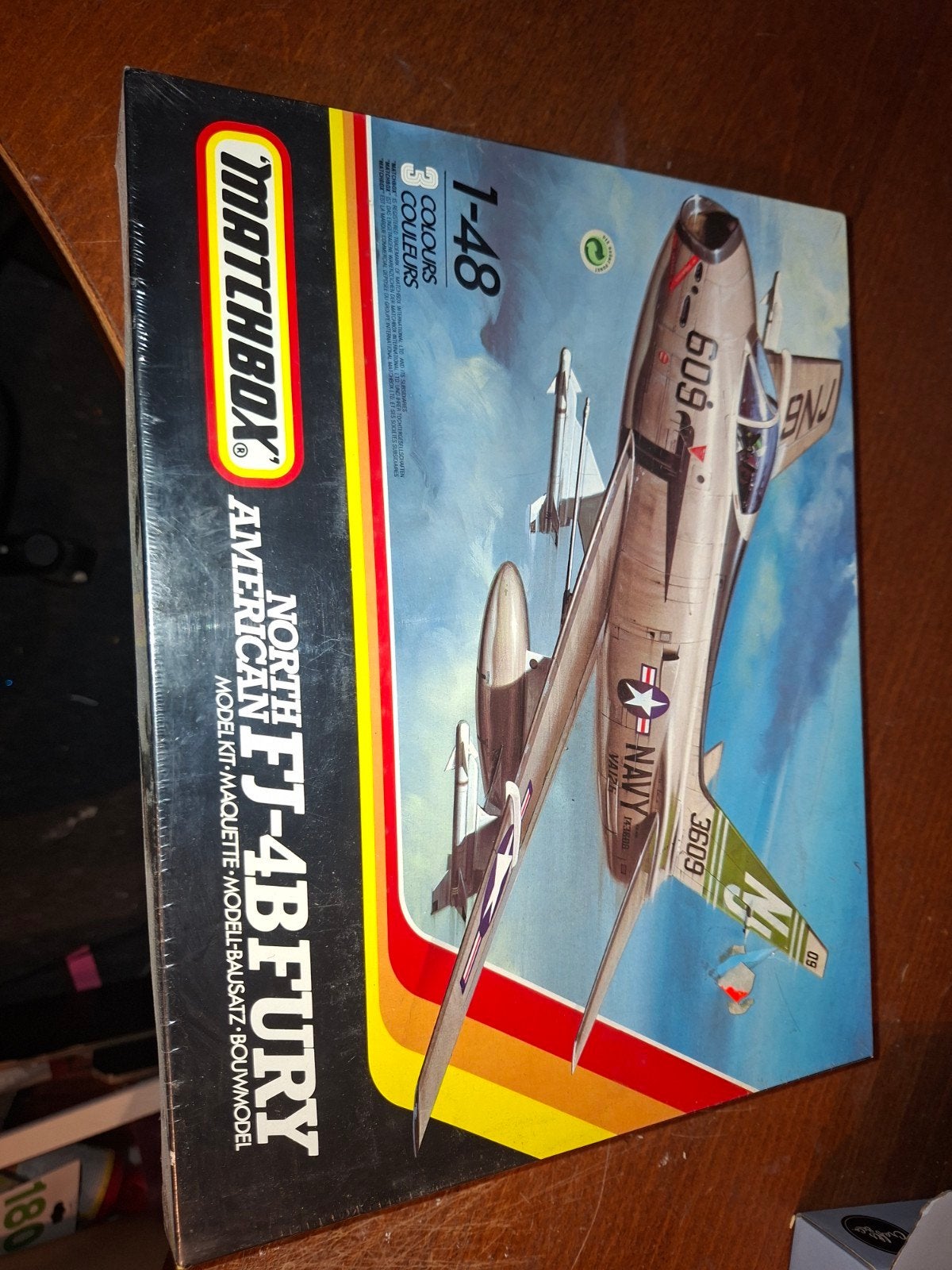 Matchbox North American FJ-4B Fury modelbouw kit 1:48, Overige merken, Verzenden, Nieuw, Groter dan 1:72