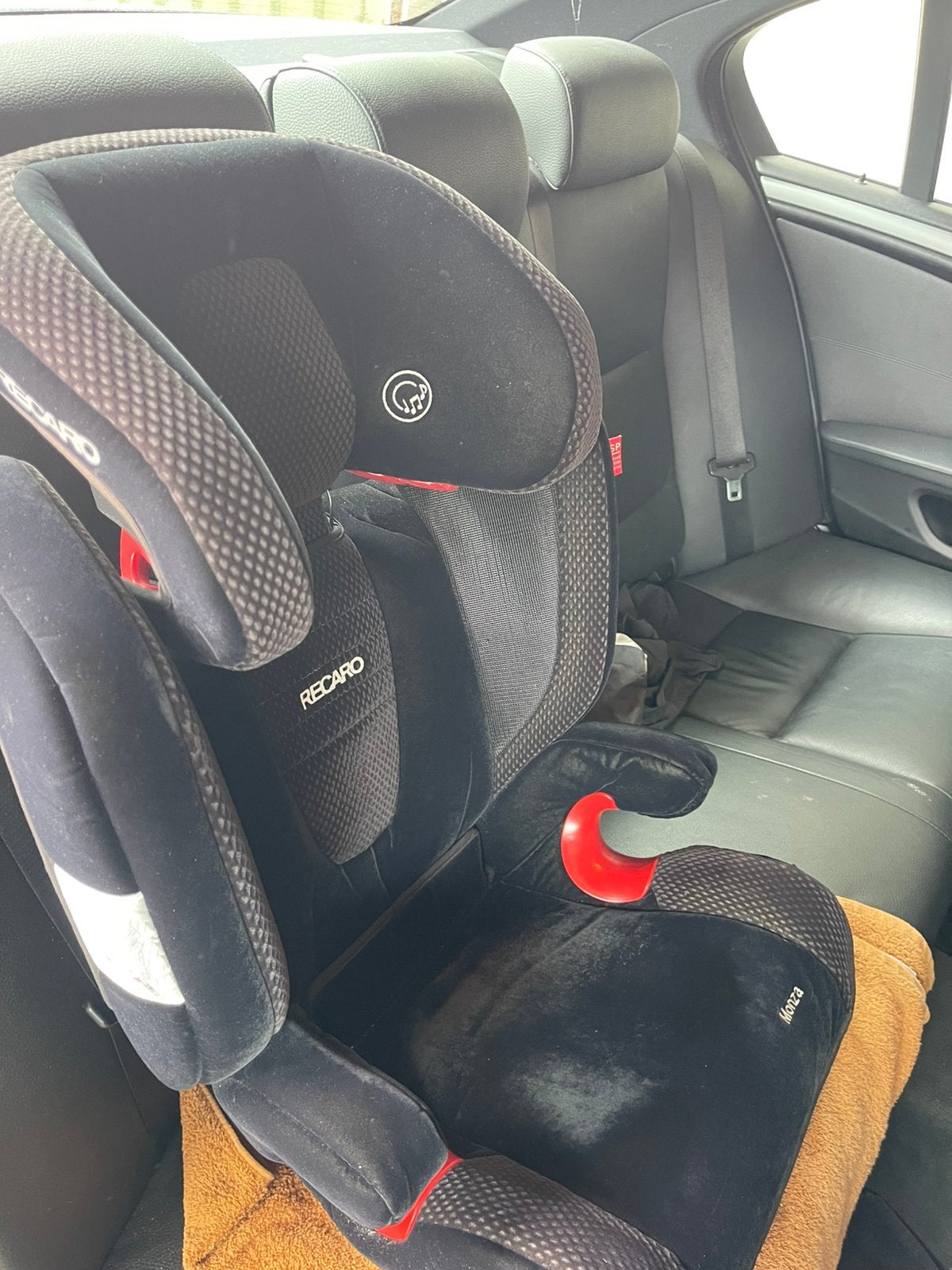 Isofix kinderstoel 2 exact dezelfde beschikbaar, Overige merken, 9 t/m 18 kg, Ophalen of Verzenden, Zo goed als nieuw