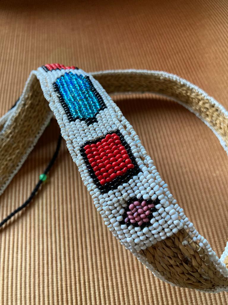 Riem kraaltjes lengte 84 cm, Kleding | Dames, Riemen en Ceinturen, Tailleriem, Ophalen of Verzenden, Zo goed als nieuw, Overige kleuren