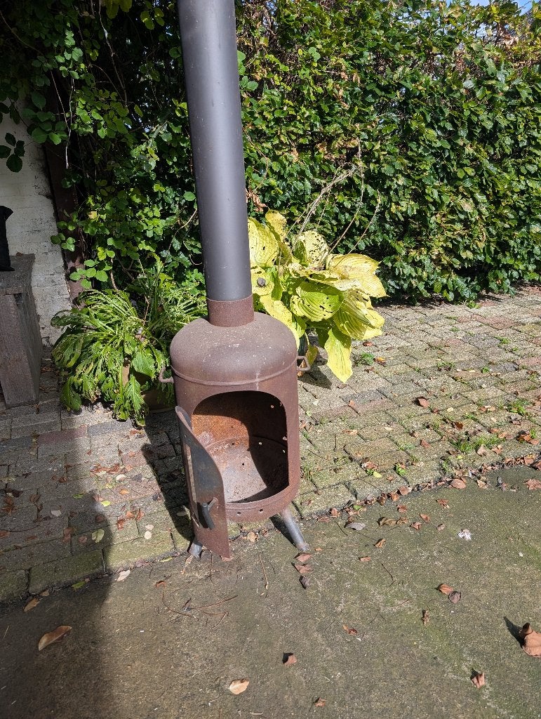 Buiten kachel, Ophalen, Zo goed als nieuw