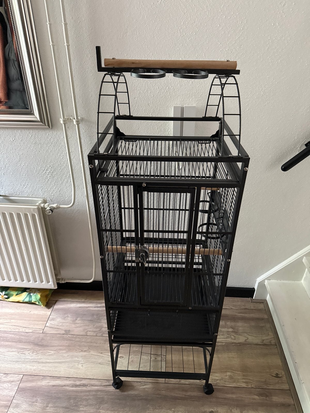 Vogelkooi hoogte 1.50 en breedte 55cm, Ophalen, Zo goed als nieuw, Metaal, Vogelkooi