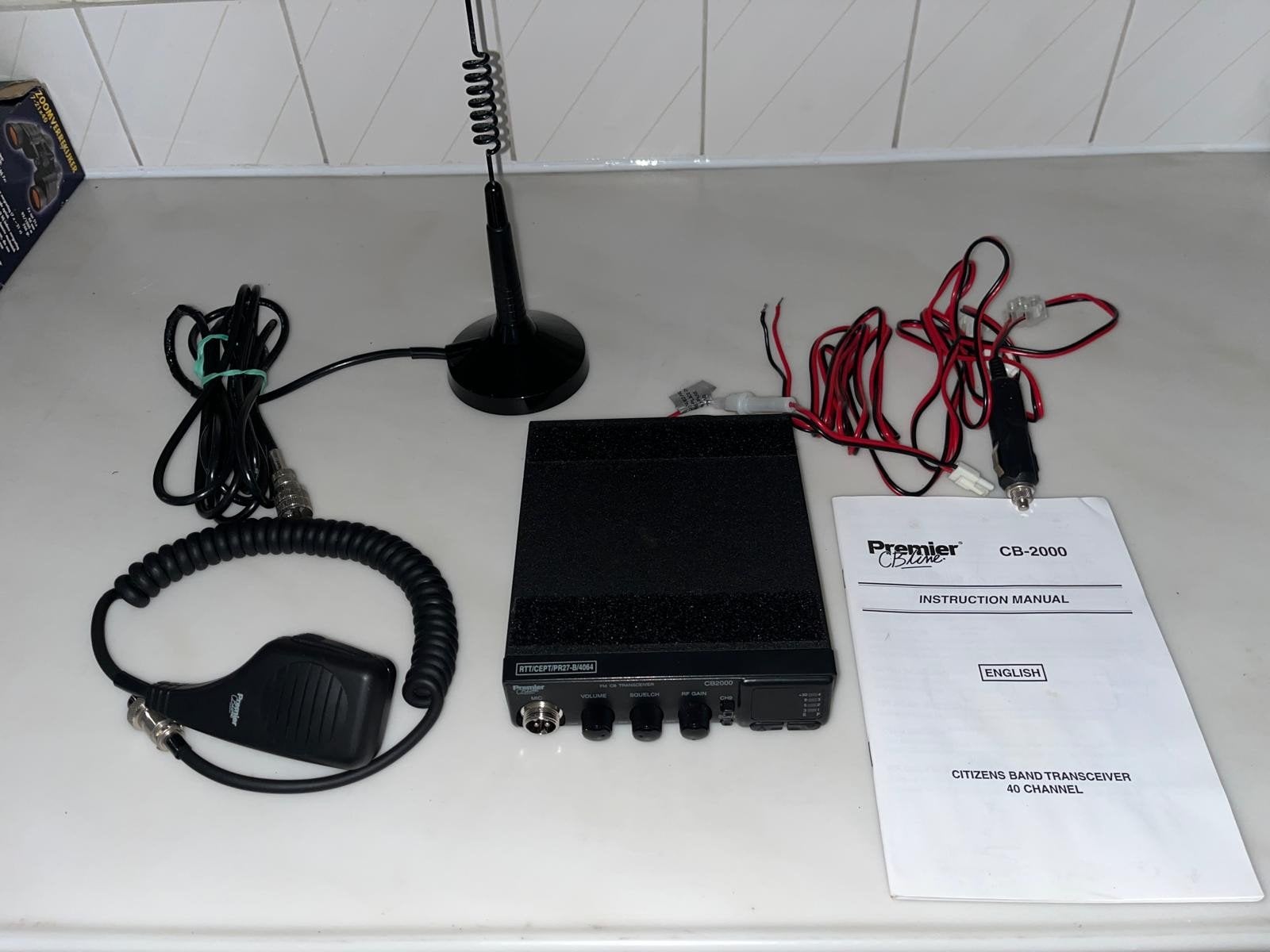 Premier CB-2000 27 MC Zender Ontvanger met Antenne, Ophalen of Verzenden, Zo goed als nieuw, Zender en Ontvanger